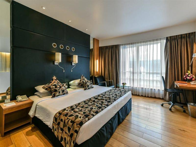 Hotel The Regale By Tunga Bombay Exterior foto