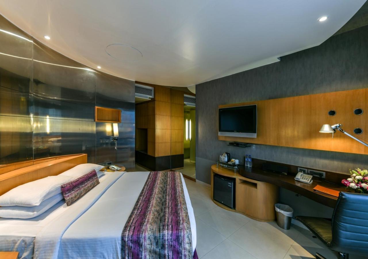 Hotel The Regale By Tunga Bombay Exterior foto